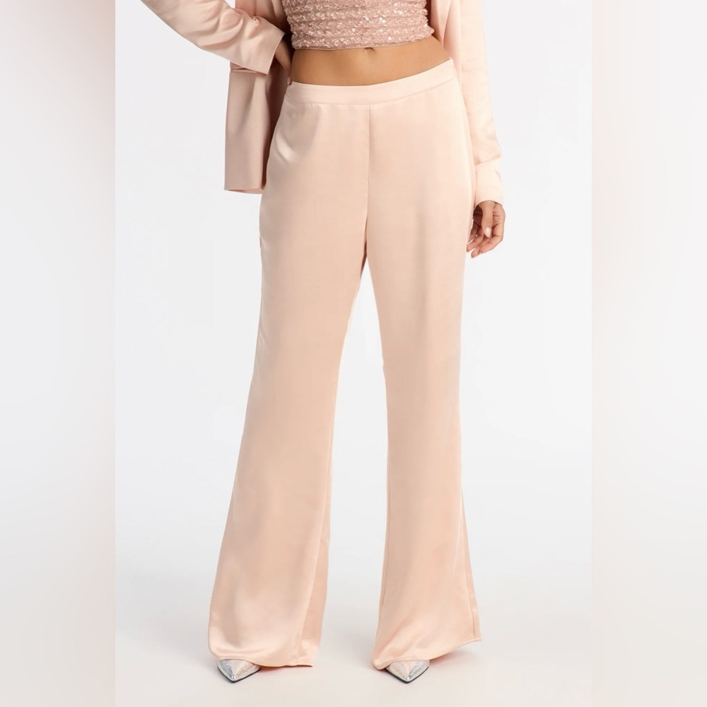 🌷Fashion Nova Satin Trouser Pant🌷